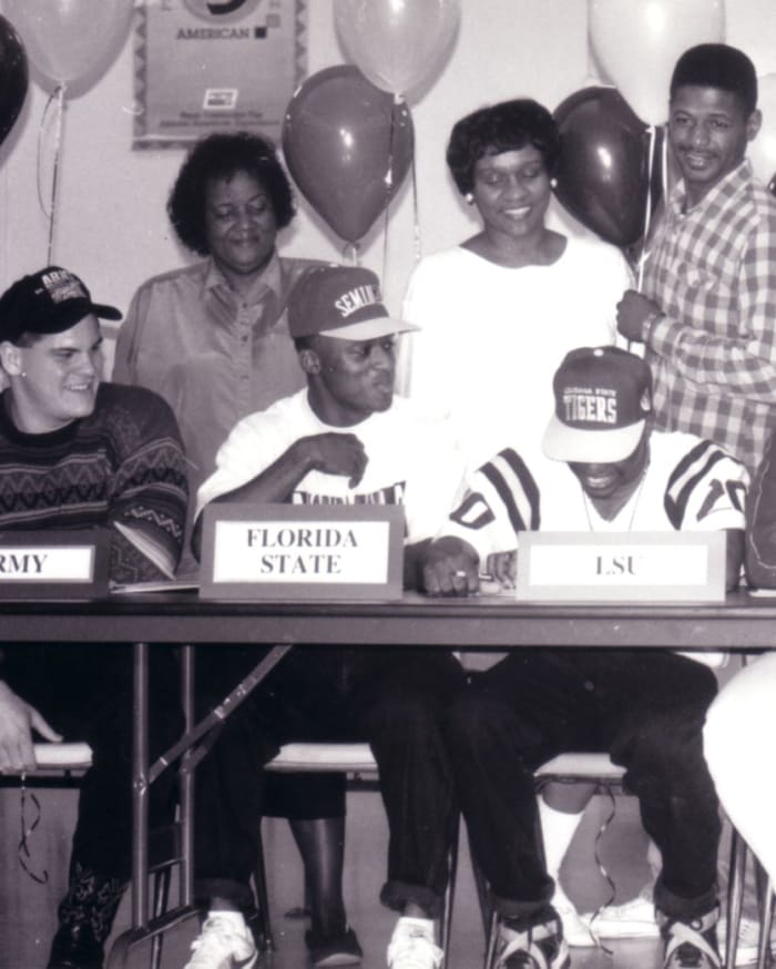 Warrick Dunn 11 (1) (1)